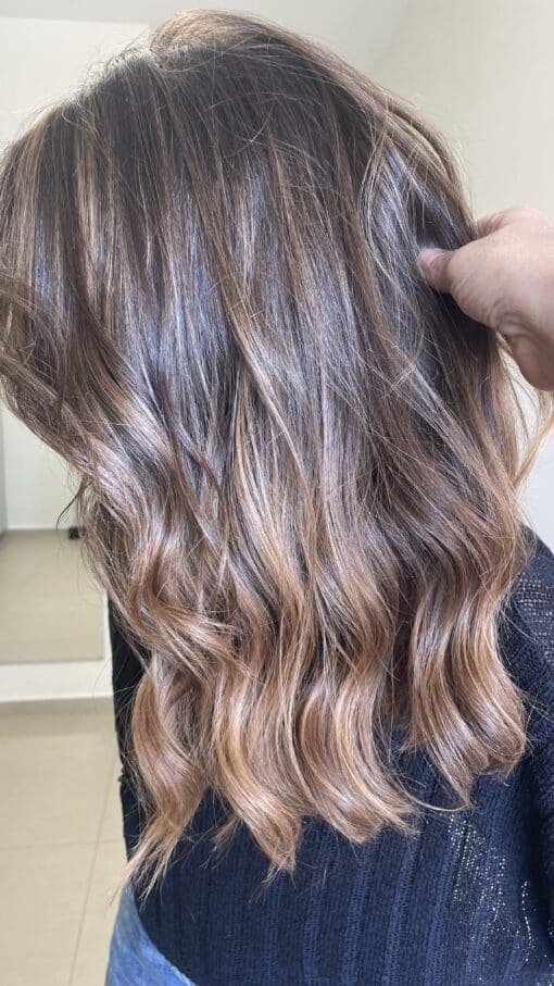 Mon problème c'est les brunettes – Image 3